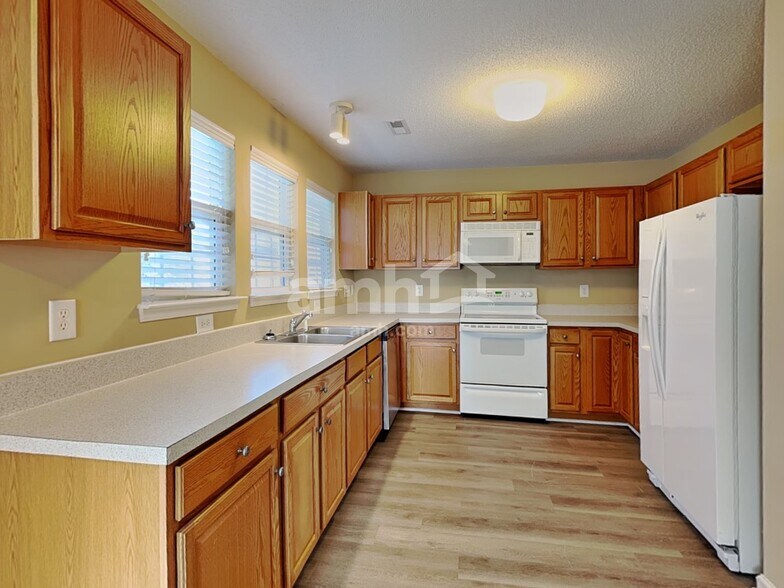 Building Photo - 3626 Sunset Hollow Dr