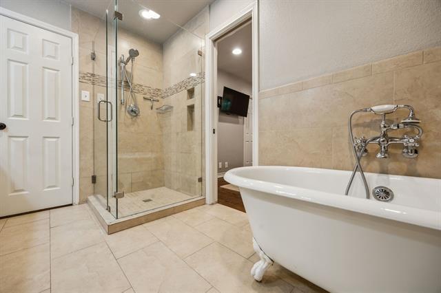 Building Photo - 7340 Wild Valley Dr