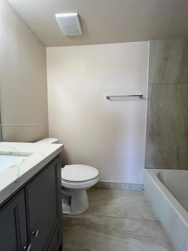 Building Photo - 675 NW 85th Ct