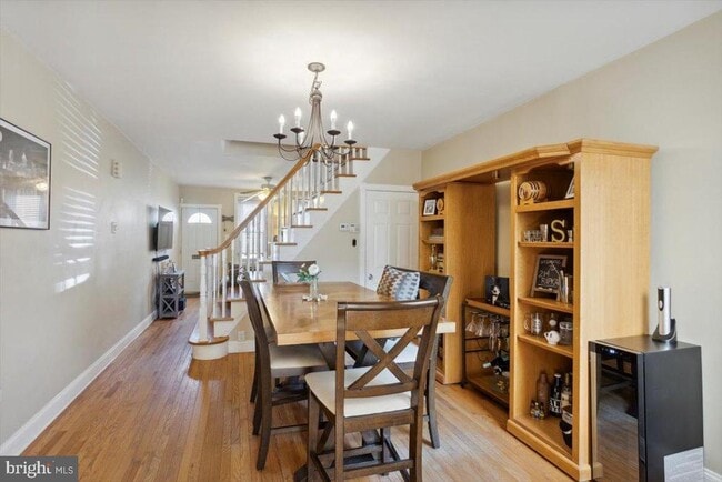 Building Photo - 214 Ripka St