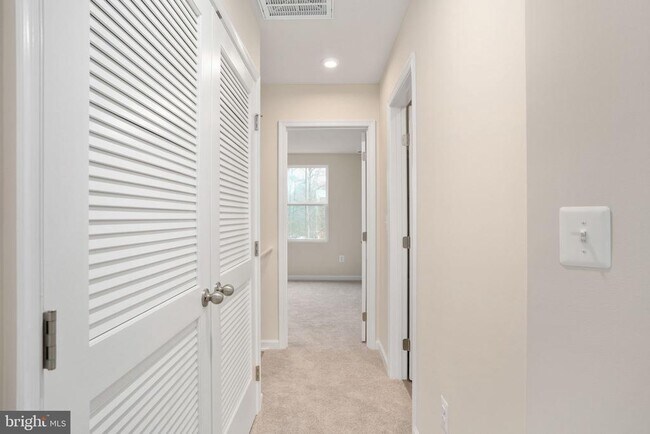 Building Photo - 7263 Congressional Cir