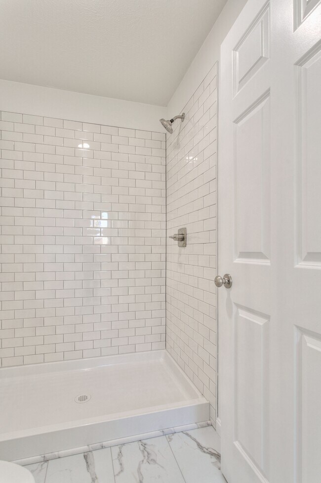 Building Photo - 1059 Waynoka Dr