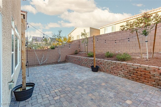 Building Photo - 9857 Mercer Ests Ct