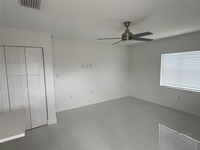 Building Photo - 29905 SW 149th Ct