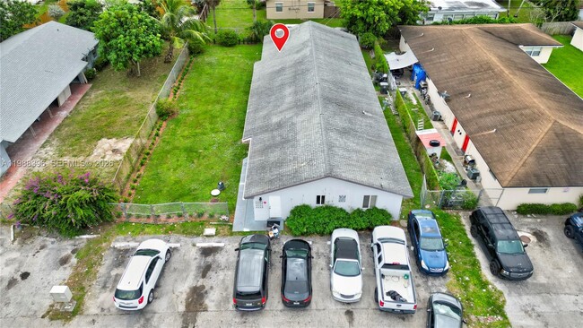 Building Photo - 4658 Myla Ln