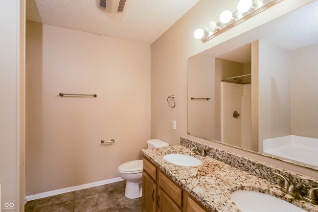 Building Photo - 1903 Windy Hl Ln