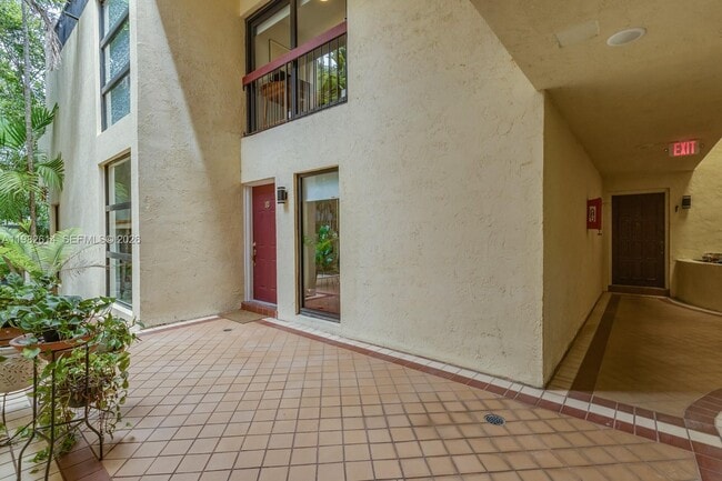 Building Photo - 2400 Brickell Ave