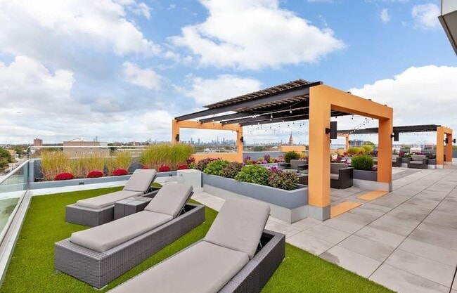 Building Photo - 1038 John F. Kennedy Blvd