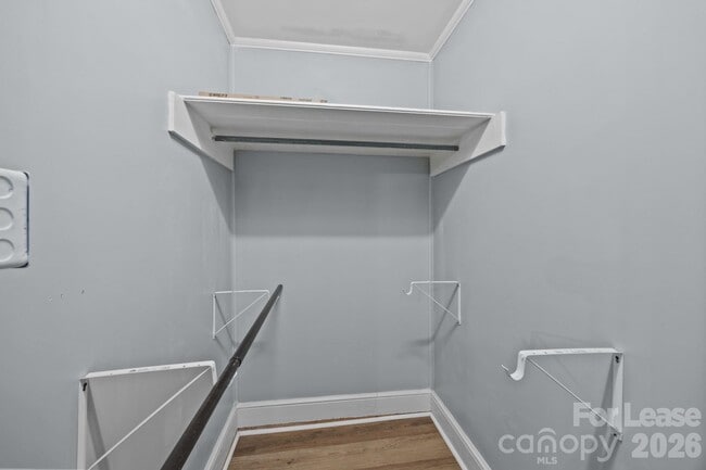 Building Photo - 713 2nd St Pl SW