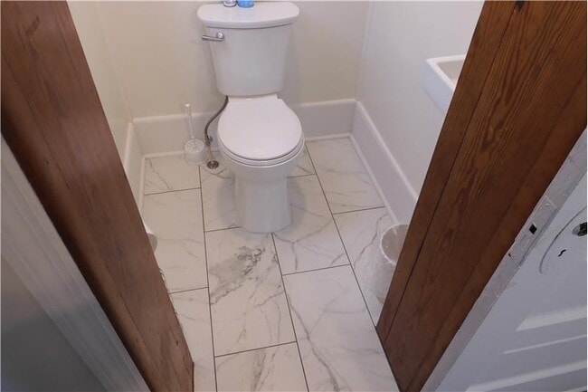 Building Photo - 203 Boone St