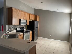 Kitchen 9ft. by 14.ft - 4560 SW 52nd Circle