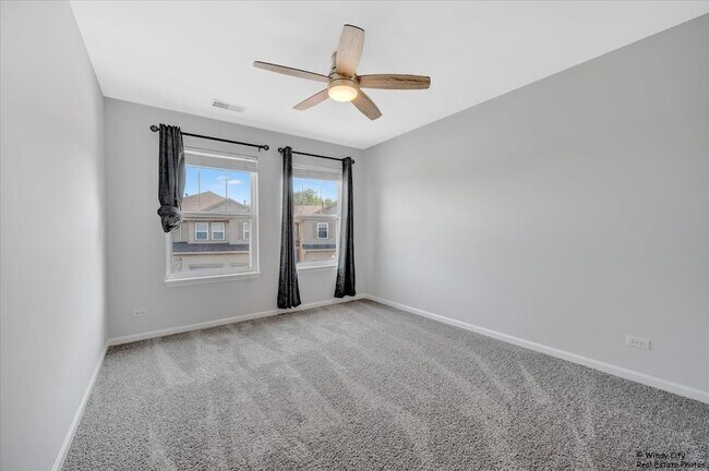 Building Photo - 1848 Crenshaw Cir