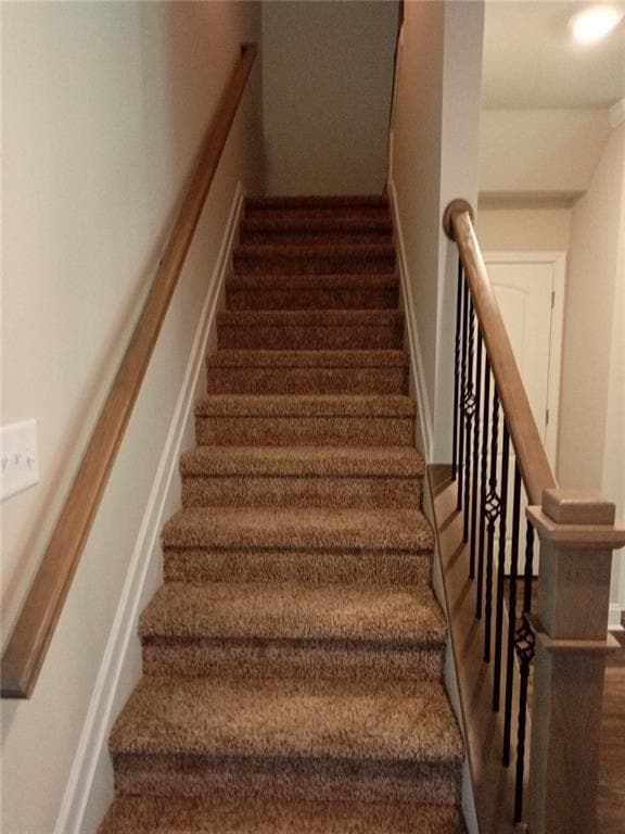 Building Photo - 5505 Rockfern Dr