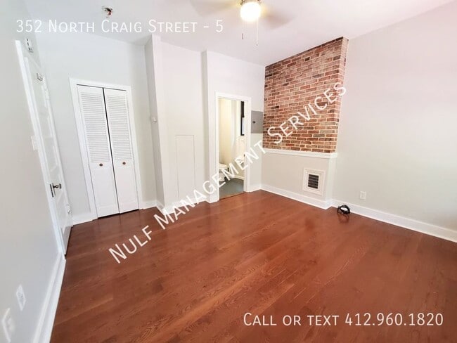 Building Photo - 352 N Craig St