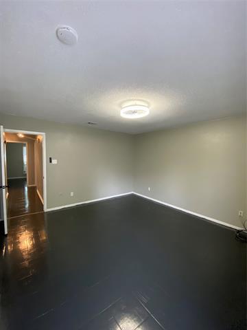 Building Photo - 7663 Blue Carriage Ct