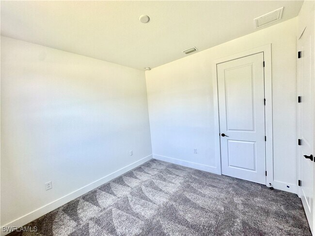 Building Photo - 4155 NW 38th St