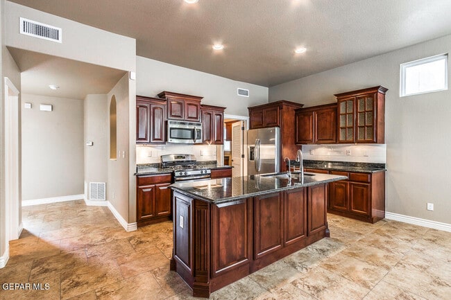 Building Photo - 3644 Almond Beach Dr