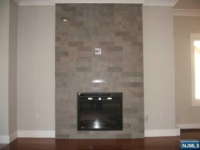 Building Photo - 816 Jassamine Way