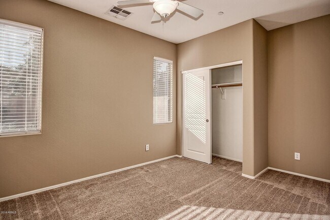 Building Photo - 13505 W Catalina Dr