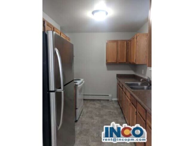 Building Photo - 1641 Ingalls St