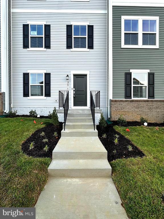 Building Photo - 271 Swan Fld Ave