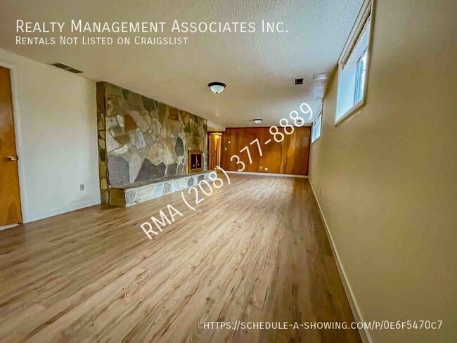 Building Photo - 4820 Wedge St