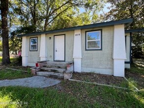 Building Photo - 1978 Commonwealth Ave