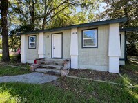 Building Photo - 1978 Commonwealth Ave