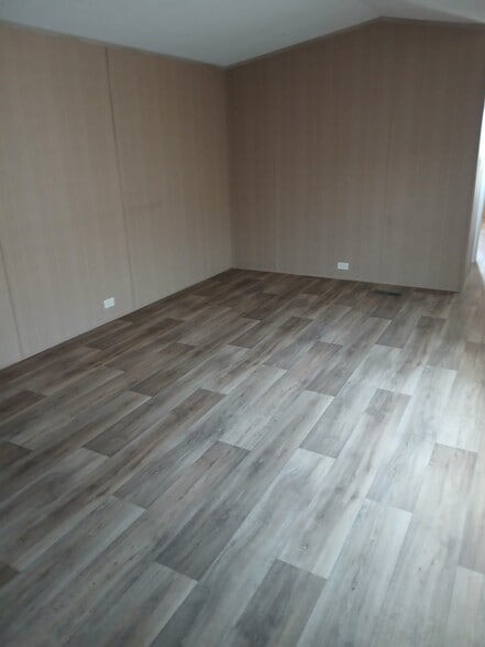 Building Photo - 5610 CR 1216