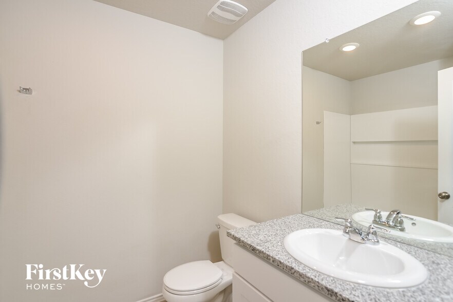 Building Photo - 1814 Morse Way