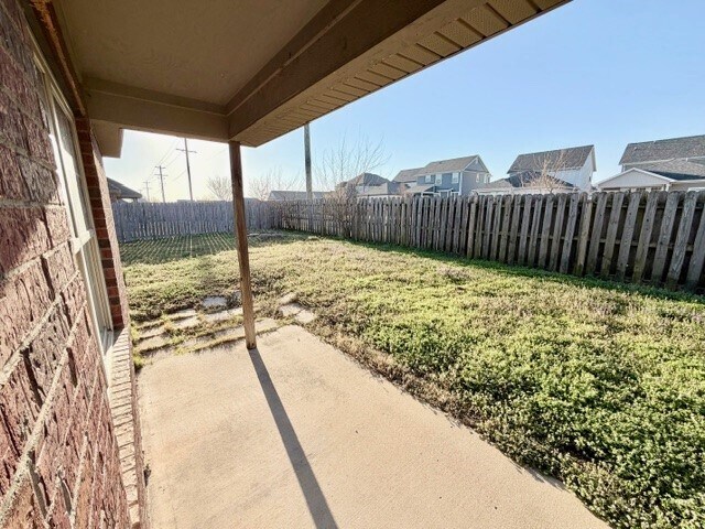 Building Photo - 2903 SW Tanglewood Ave