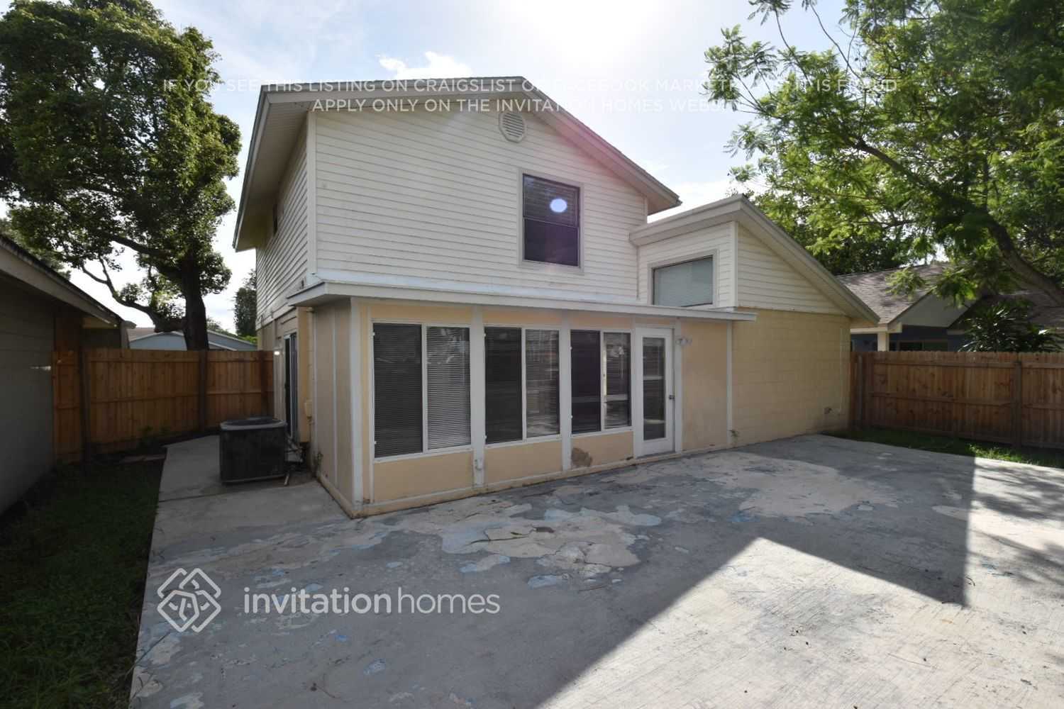 Building Photo - 10507 Chadbourne Dr