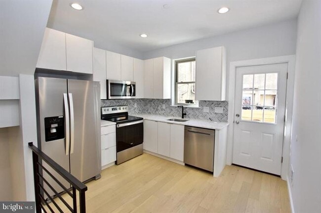 Building Photo - 1608 N 3rd St