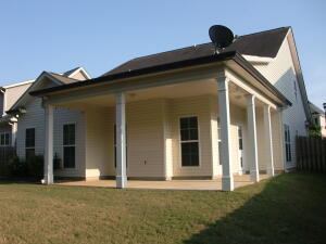 Building Photo - 3631 Mossland Dr