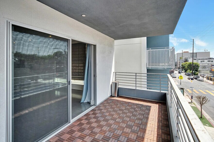 Building Photo - 1730 Sawtelle Blvd