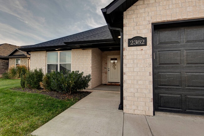 Building Photo - 2382 Athens St