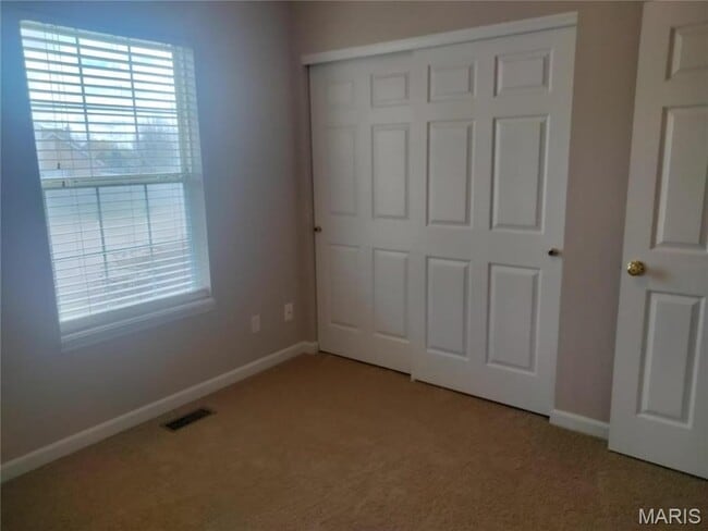 Building Photo - 13 Red Coat Way Ct