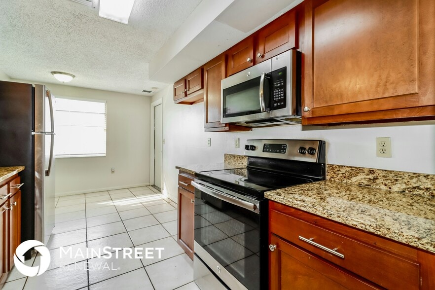 Building Photo - 2026 Tumbleweed Dr