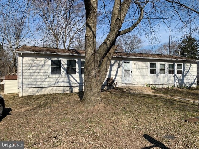 Building Photo - 16 Mowery Rd