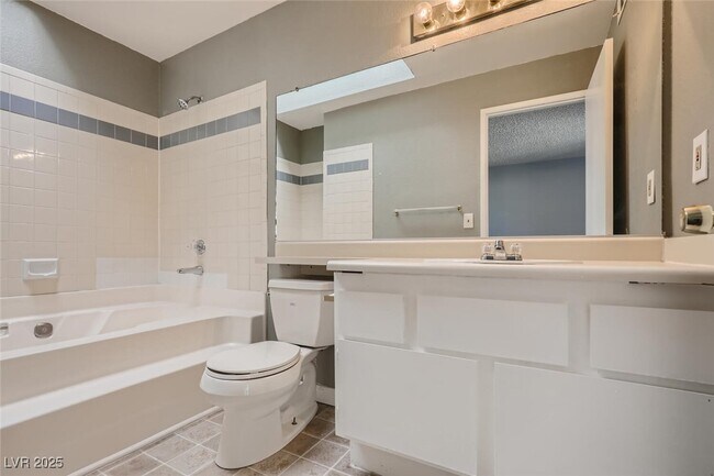 Building Photo - 2977 Juniper Hills Blvd