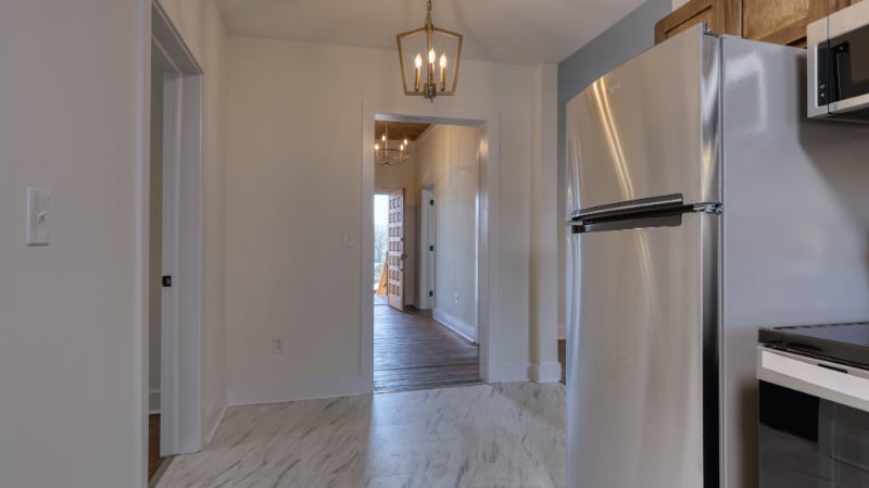 Building Photo - 11 N McLin St SW