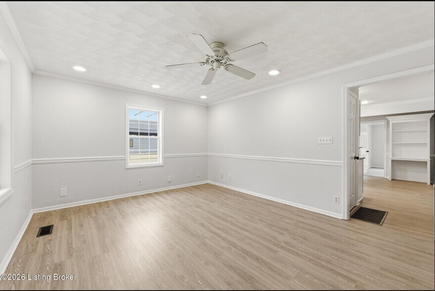 Building Photo - 1612 Pershing Ave