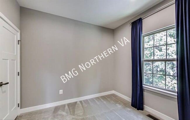 Building Photo - 4511 Joseph Bristow Ln