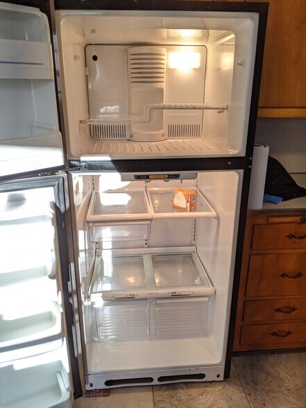 Building Photo - 639 Oakdene Ave