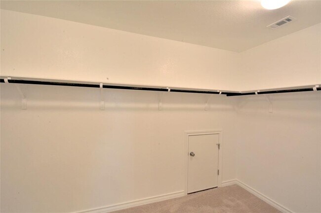 Building Photo - 349 Capstone Rd