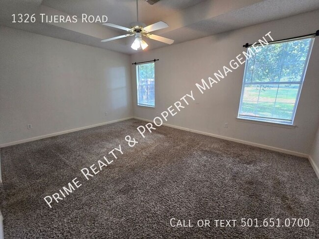 Building Photo - 1326 Tijeras Rd