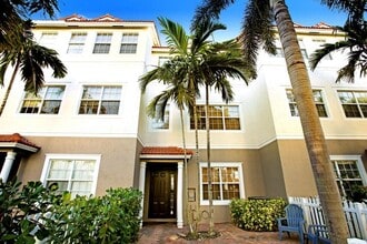 Building Photo - 137 Ocean Cay Way