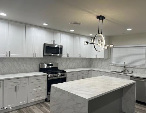 Building Photo - 8207 W Grenoble St