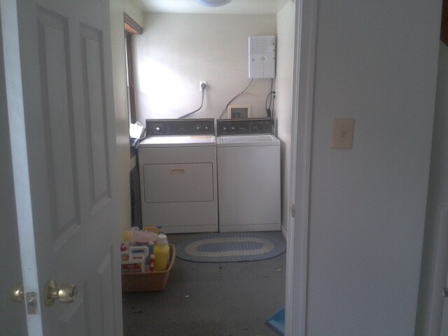 Building Photo - 6416 2nd Pl NW