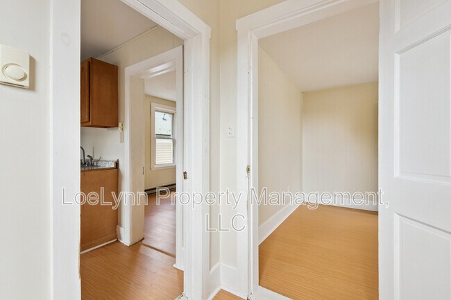 Building Photo - 311 Boyd Ave